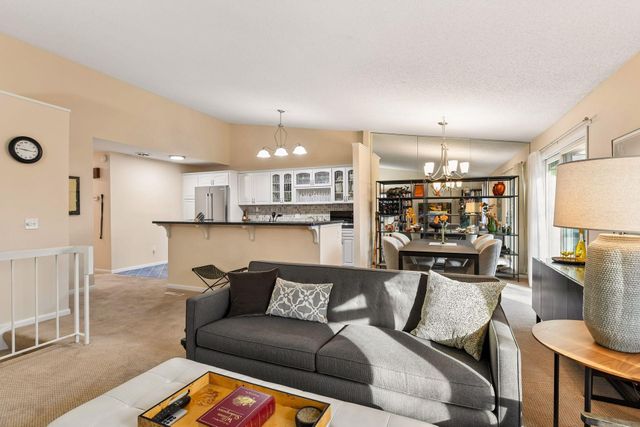 6356 Red Fox Lane, Edina, MN 55436