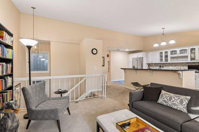 6356 Red Fox Lane, Edina, MN 55436