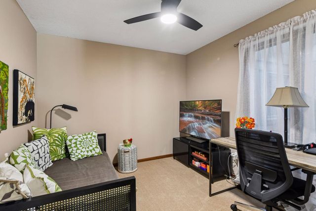 6356 Red Fox Lane, Edina, MN 55436