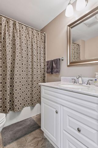 6356 Red Fox Lane, Edina, MN 55436