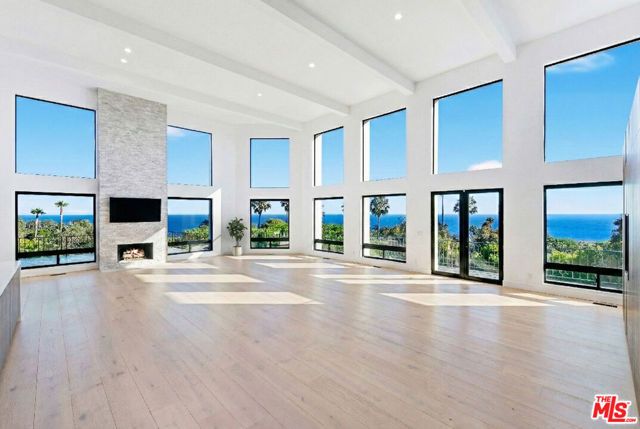 32597 Pacific Coast Highway, Malibu, CA 90265