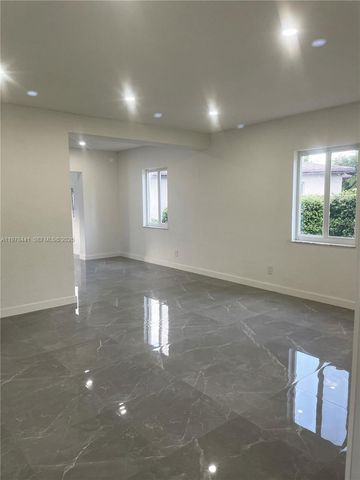 170 SW 63rd Ct, Miami, FL 33144