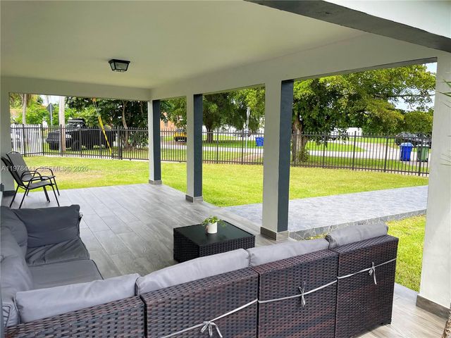 170 SW 63rd Ct, Miami, FL 33144