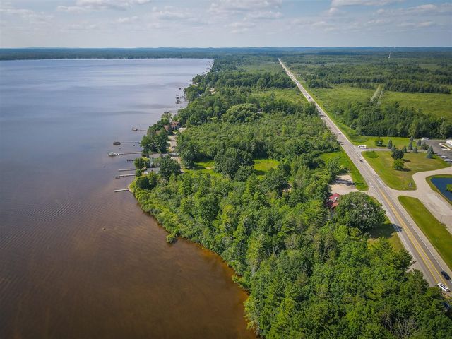 815 E Lake Mitchell Drive, Cadillac, MI 49601