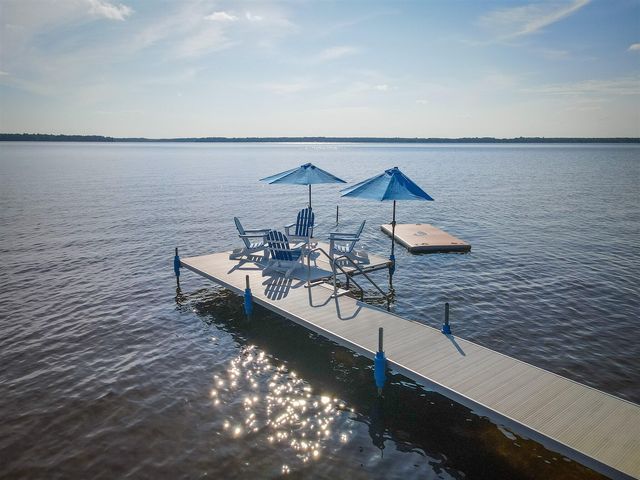 815 E Lake Mitchell Drive, Cadillac, MI 49601