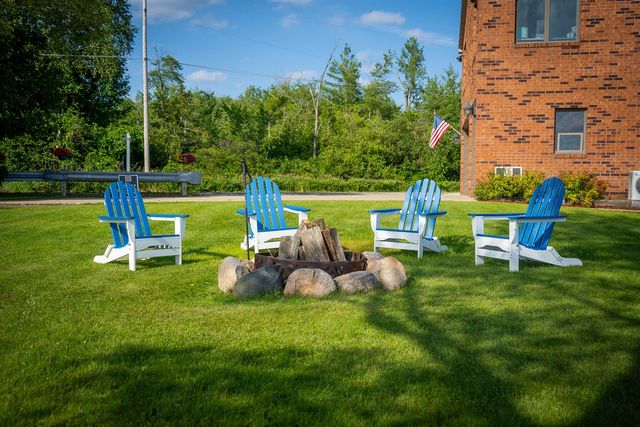 815 E Lake Mitchell Drive, Cadillac, MI 49601