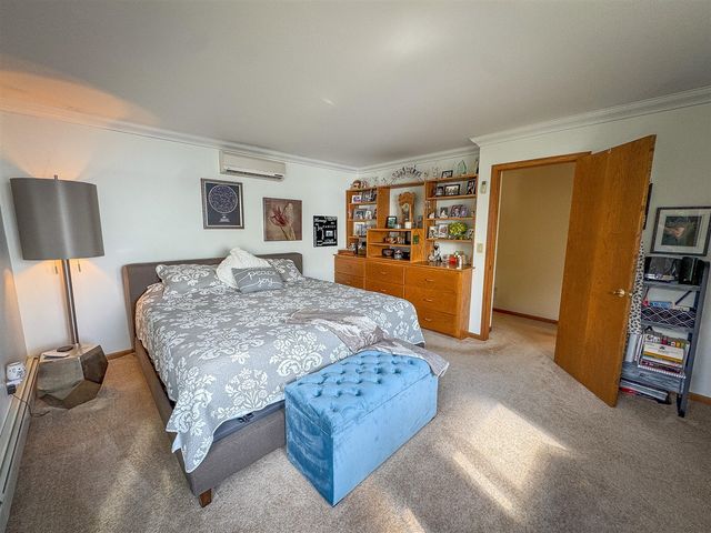 815 E Lake Mitchell Drive, Cadillac, MI 49601