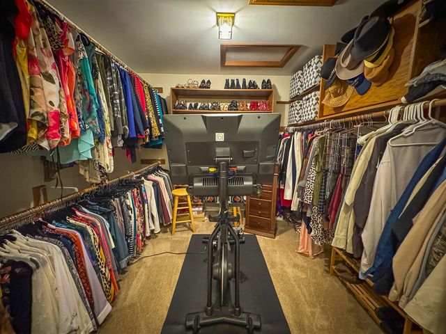 815 E Lake Mitchell Drive, Cadillac, MI 49601