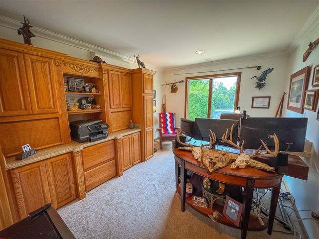 815 E Lake Mitchell Drive, Cadillac, MI 49601