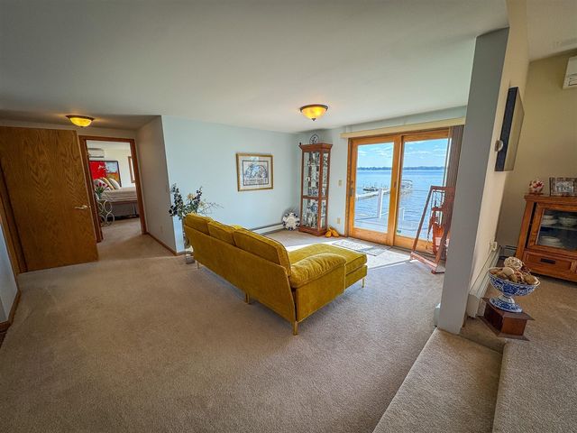 815 E Lake Mitchell Drive, Cadillac, MI 49601