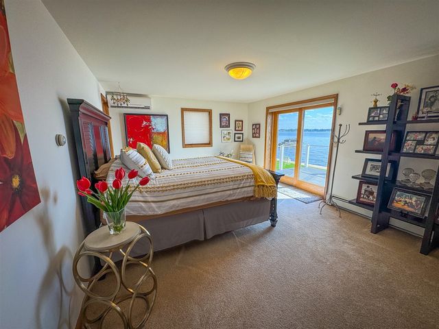 815 E Lake Mitchell Drive, Cadillac, MI 49601