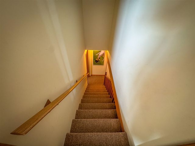 815 E Lake Mitchell Drive, Cadillac, MI 49601