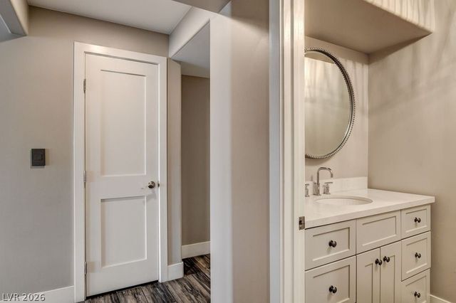 7229 Mira Vista Street, Las Vegas, NV 89120