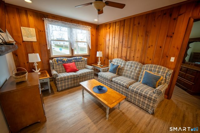 1 Seaside Lane, Old Lyme, CT 06371