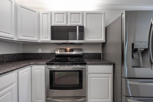 9200 SE Olympus Street, Hobe Sound, FL 33455