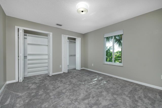 9200 SE Olympus Street, Hobe Sound, FL 33455