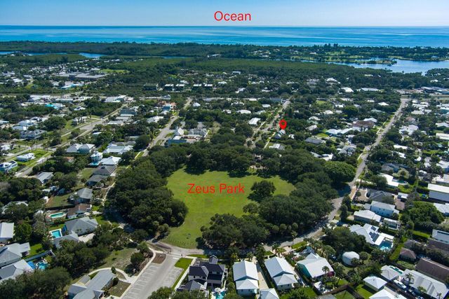 9200 SE Olympus Street, Hobe Sound, FL 33455