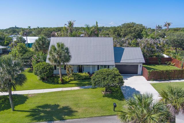 9200 SE Olympus Street, Hobe Sound, FL 33455