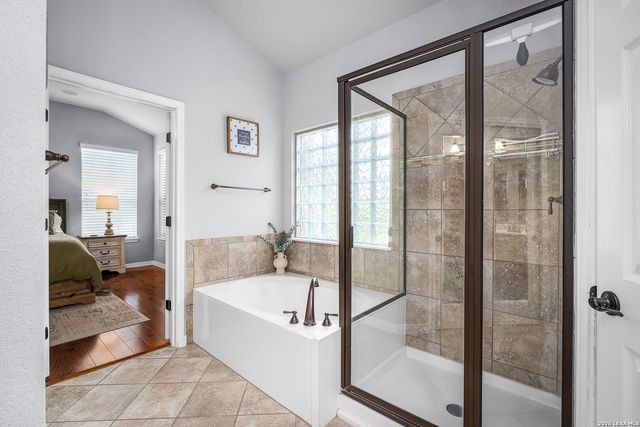 906 San Pedro, New Braunfels, TX 78132