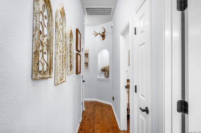 906 San Pedro, New Braunfels, TX 78132