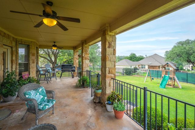 906 San Pedro, New Braunfels, TX 78132