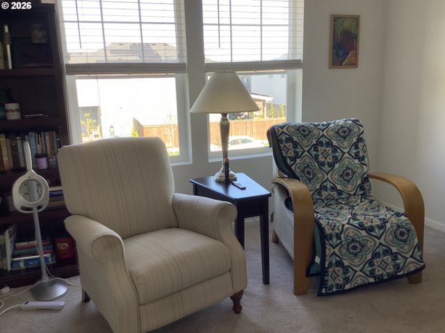 888 BEN BROWN Ln, Woodburn, OR 97071