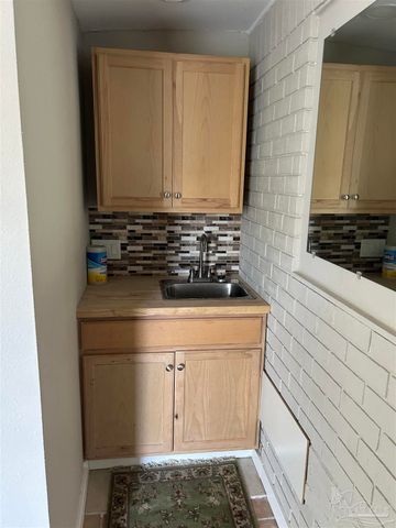 6852 Lake Joanne Dr, Pensacola, FL 32506