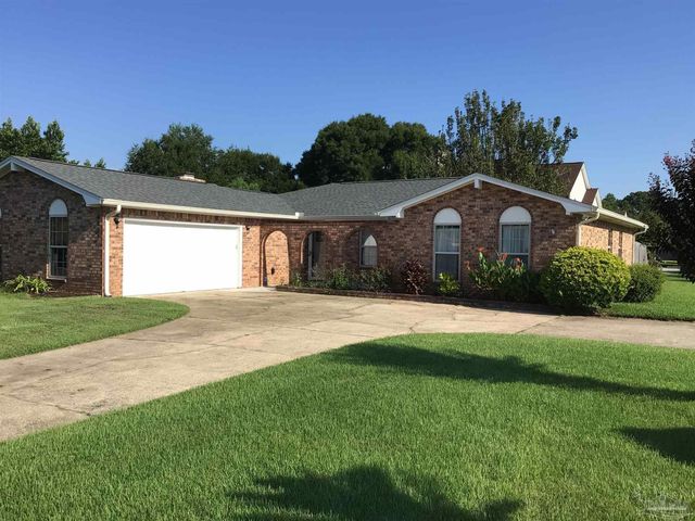 6852 Lake Joanne Dr, Pensacola, FL 32506