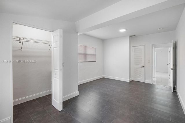 529 NW 42nd St, Miami, FL 33127