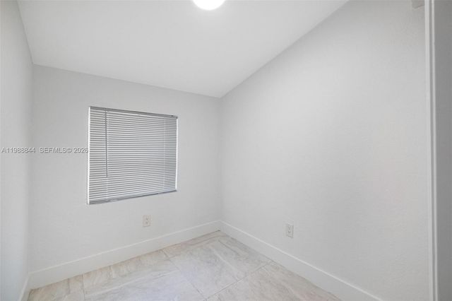 529 NW 42nd St, Miami, FL 33127