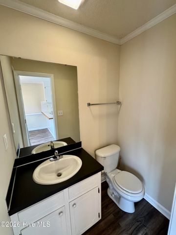 3951 Sterling Pointe Drive Ooo6, Winterville, NC 28590