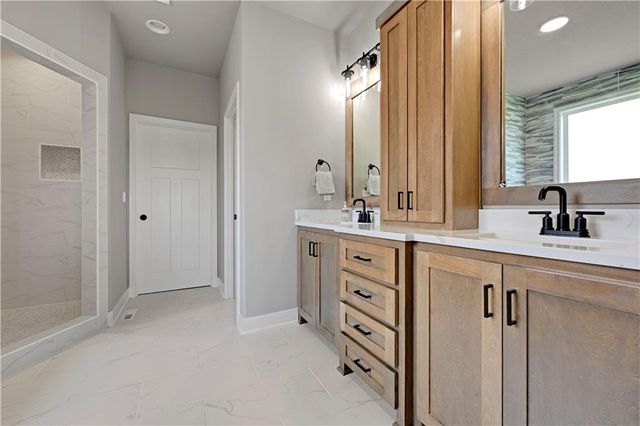 25325 W 146th Street, Olathe, KS 66061