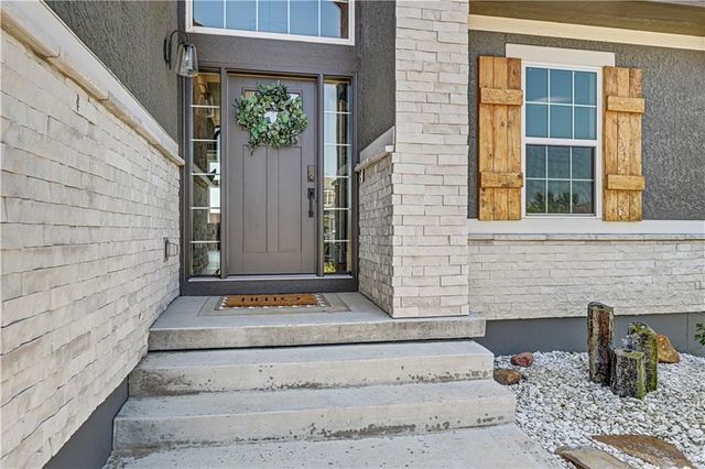 25325 W 146th Street, Olathe, KS 66061