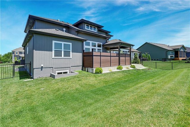 25325 W 146th Street, Olathe, KS 66061