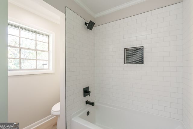 511 Lee Byrd Road, Loganville, GA 30052