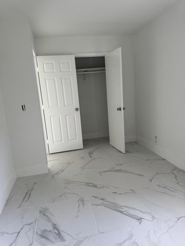 501 SW 83rd Avenue, North Lauderdale, FL 33068