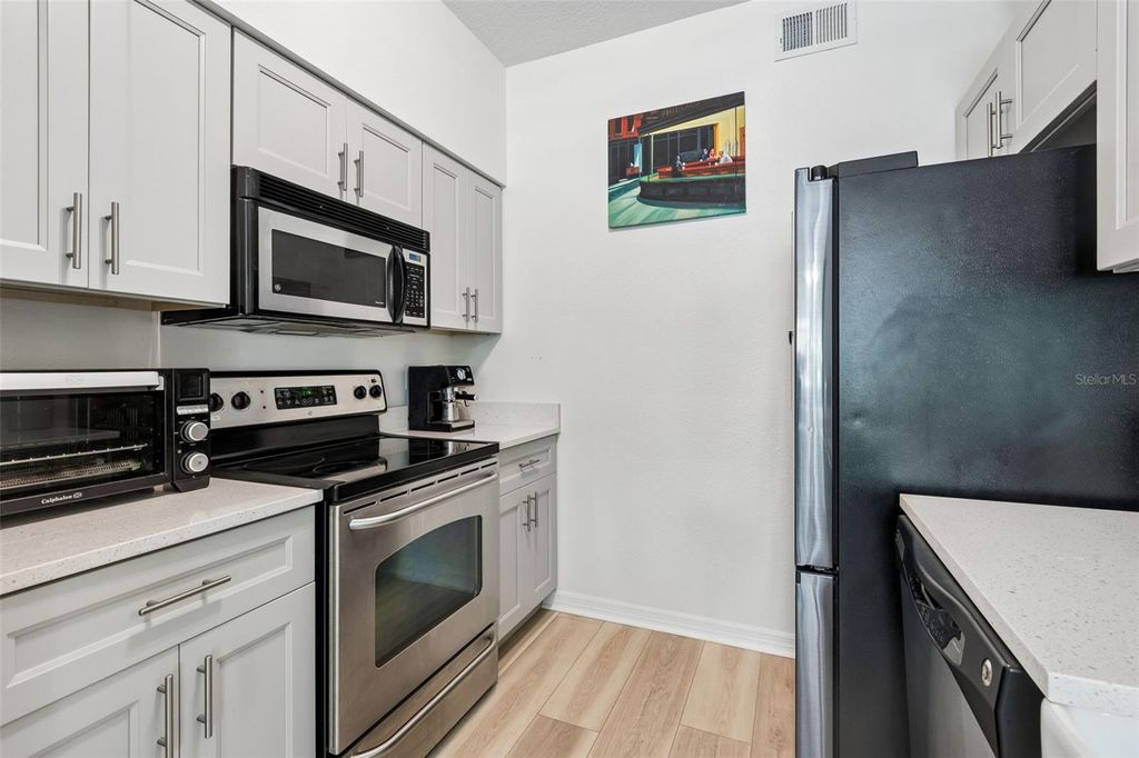 Image 15 of property listing at 1910 E PALM AVENUE 9101, Tampa, FL 33605