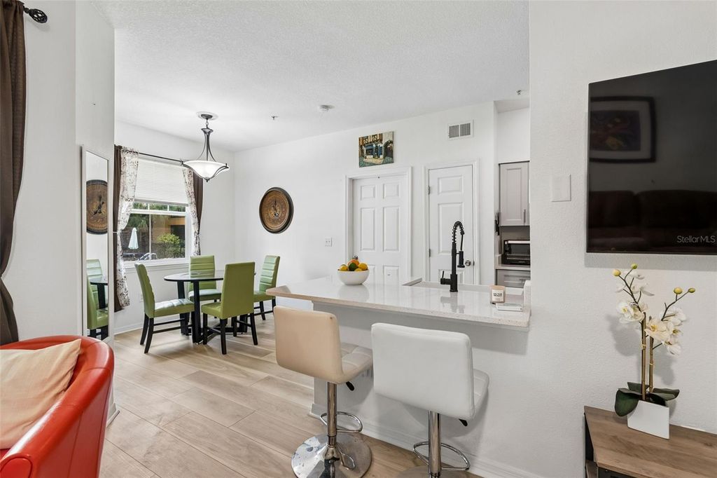 Image 7 of property listing at 1910 E PALM AVENUE 9101, Tampa, FL 33605