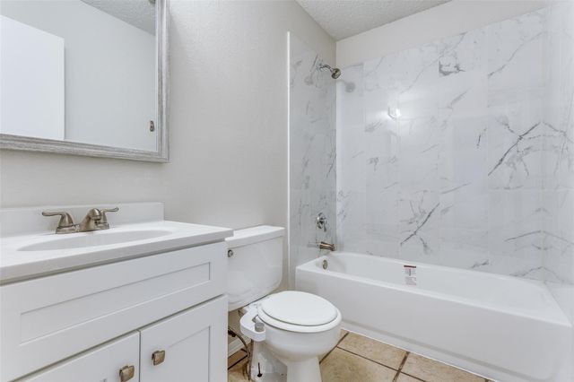 2930 Churchill Way, Garland, TX 75044