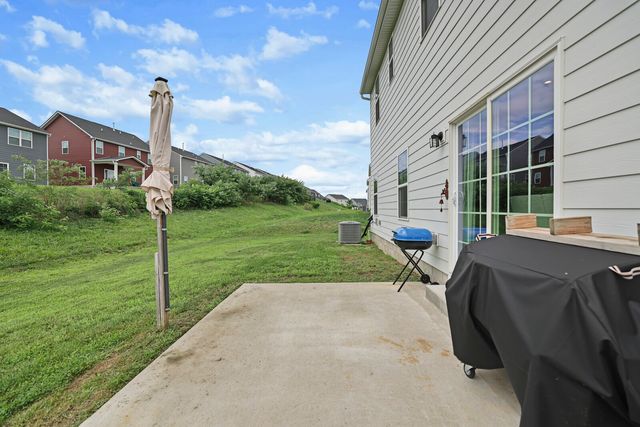 940 Green Vly, Smyrna, TN 37167