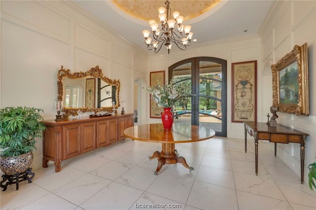 4211 Serrano Court, Bryan, TX 77802