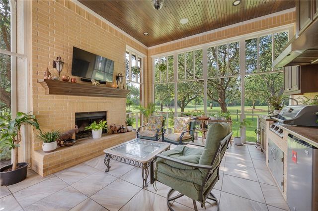 4211 Serrano Court, Bryan, TX 77802