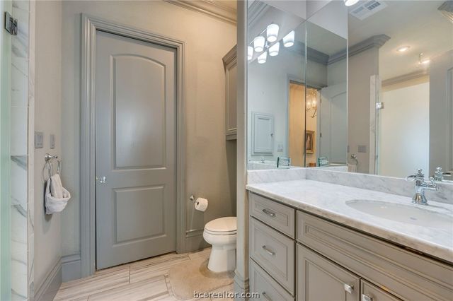 4211 Serrano Court, Bryan, TX 77802