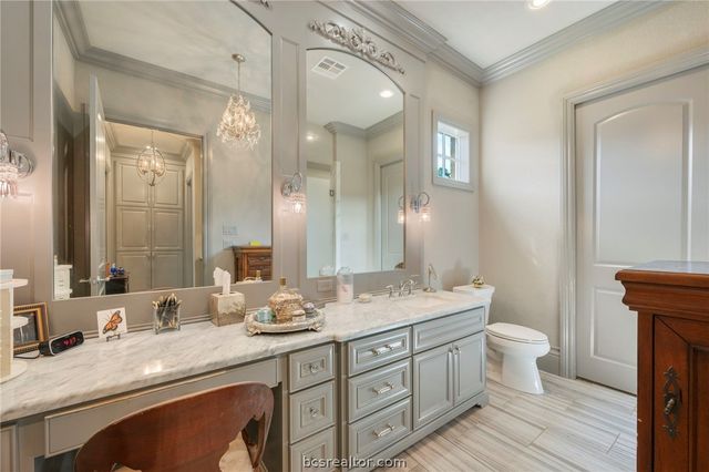 4211 Serrano Court, Bryan, TX 77802