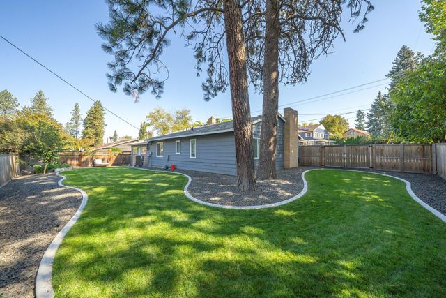 2114 S HATCH St, Spokane, WA 99203