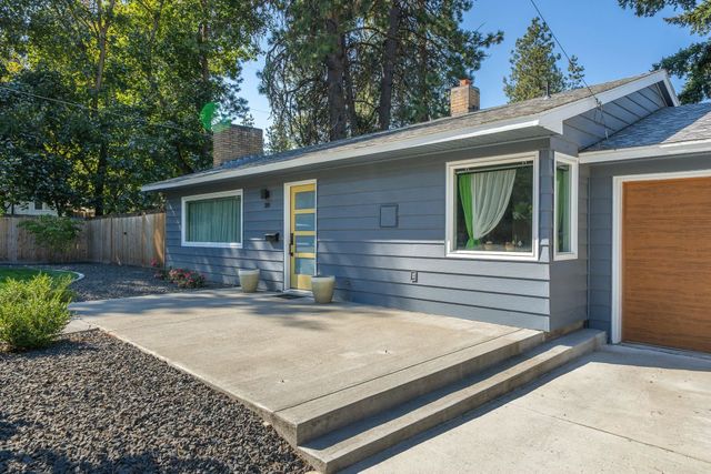 2114 S HATCH St, Spokane, WA 99203