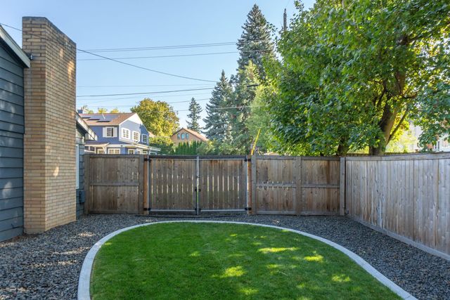 2114 S HATCH St, Spokane, WA 99203