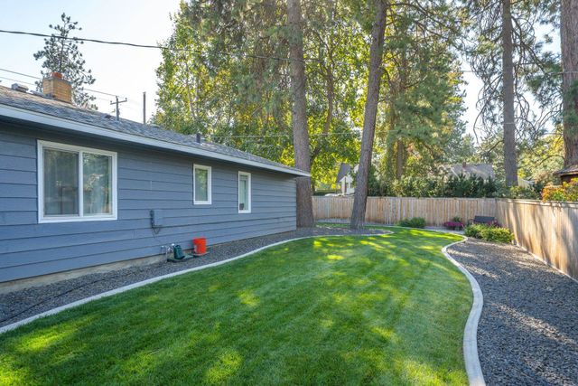 2114 S HATCH St, Spokane, WA 99203