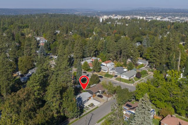 2114 S HATCH St, Spokane, WA 99203