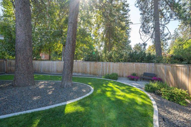 2114 S HATCH St, Spokane, WA 99203